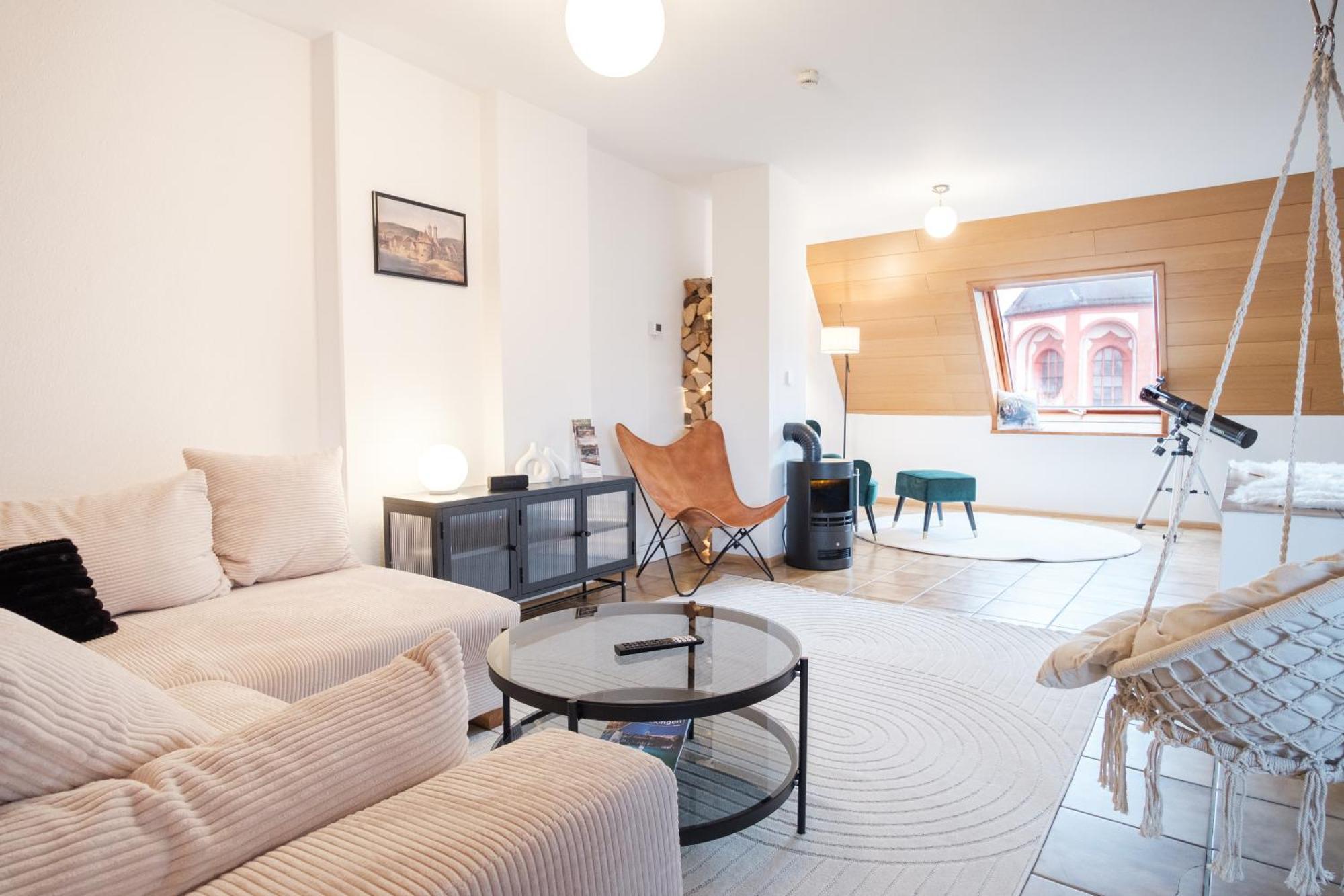 Neu Deluxe Suite Muensterblick, Maisonette, Kingsize Bett, Kueche, Netflix, Aussicht, E-Kamin Bad Sackingen Exterior photo