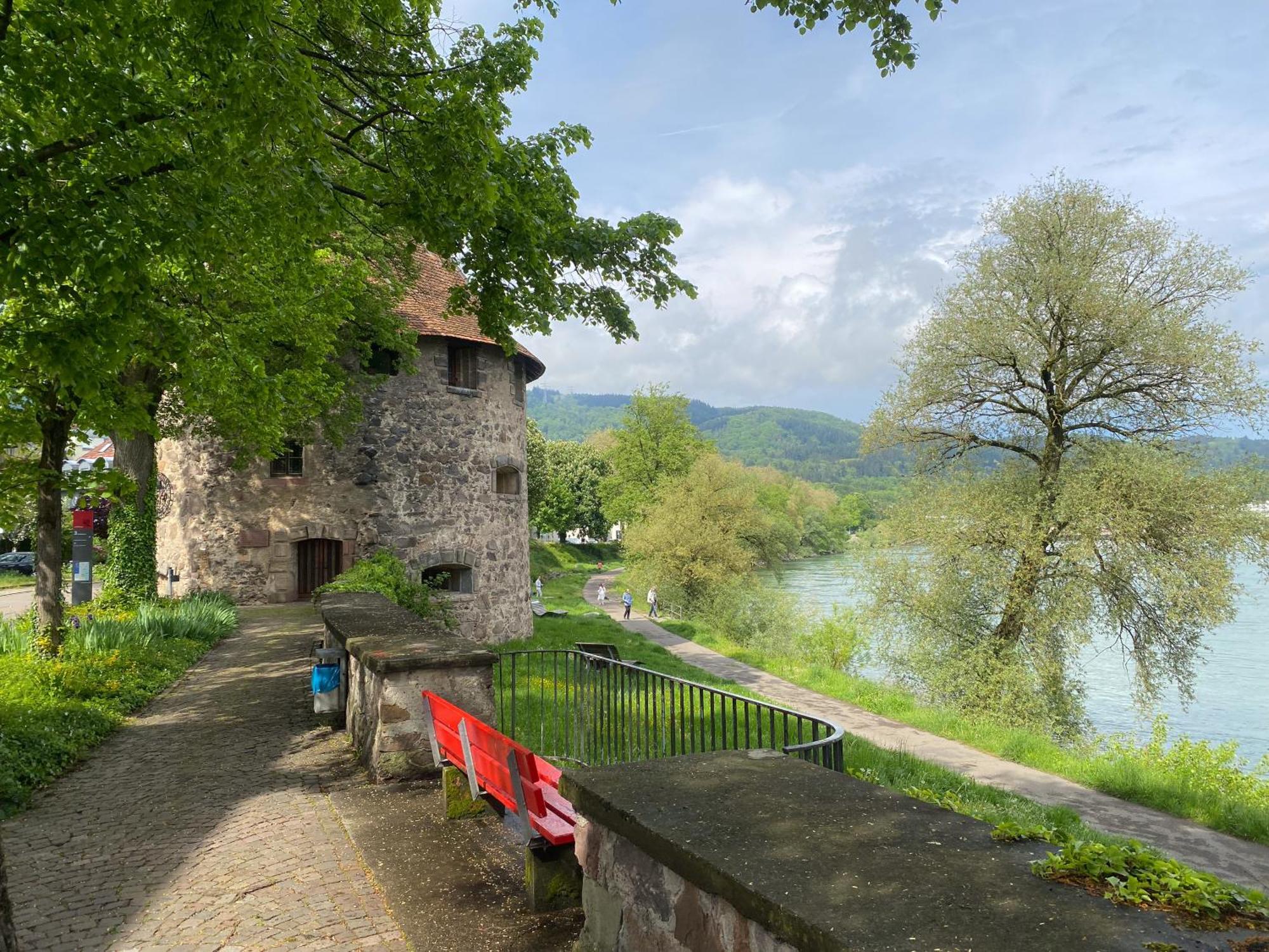 Neu Deluxe Suite Muensterblick, Maisonette, Kingsize Bett, Kueche, Netflix, Aussicht, E-Kamin Bad Sackingen Exterior photo